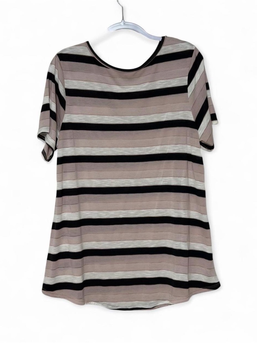 Curvy Lily Lightweight Tunic Top